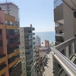 Confortável Em Meia - 200 Metros Da , Itapema Brasil